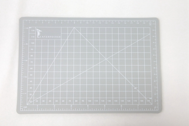 Alignment pad for engraving