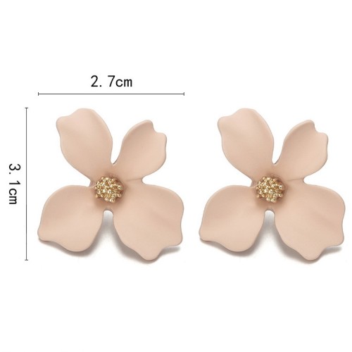 Sweet Flower Stud Earrings for Women 1 Pair