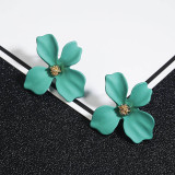 Sweet Flower Stud Earrings for Women 1 Pair