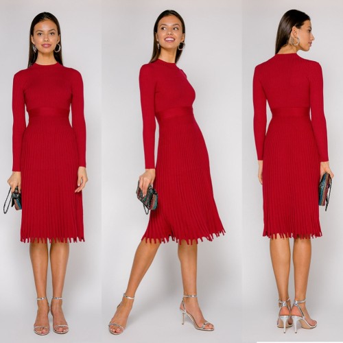 Elegant Burgundy Pleated Knit Midi Dress