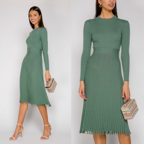 Green Elegant Pleated Midi Sweater Dress