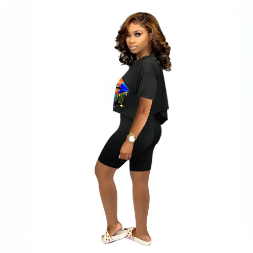 Colorful Lip Print Black Irregular T Shirt and Shorts