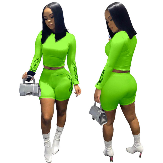 Print Green Long Sleeve Tight Crop Top & Shorts Set