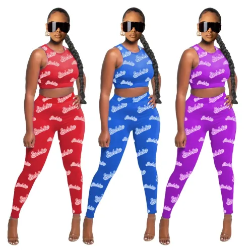Red Print Sleeveless Crop Top & Leggings