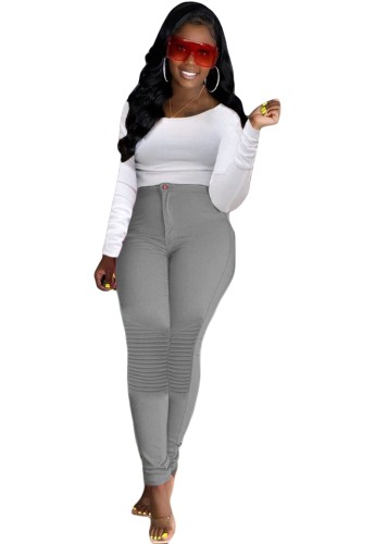 White Simple T Shirt and Gray Tight Pants Set