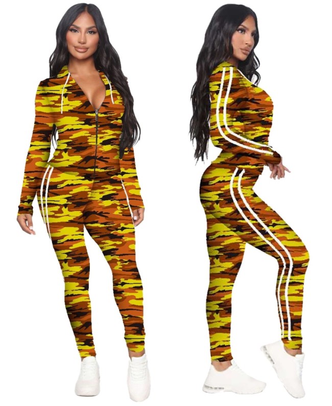 Camo Print Zipper Hooded Tracksuit