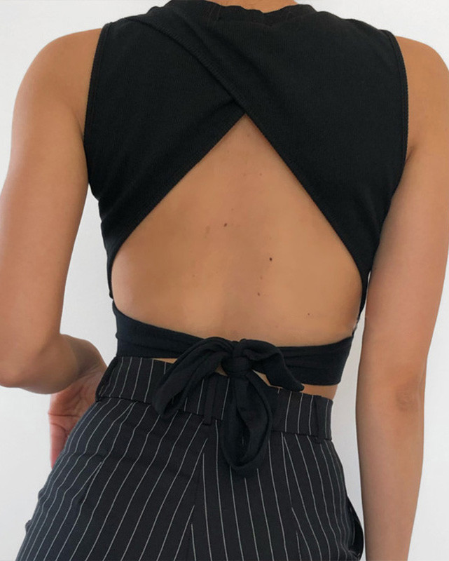 Solid Sleeveless Cutout Back Crop Top
