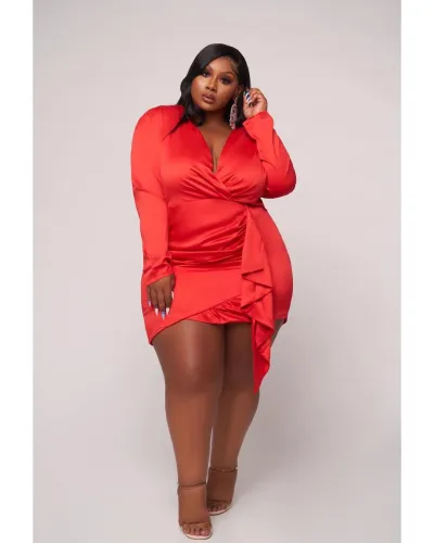 Plus Size Solid V Neck Flounce Mini Dress