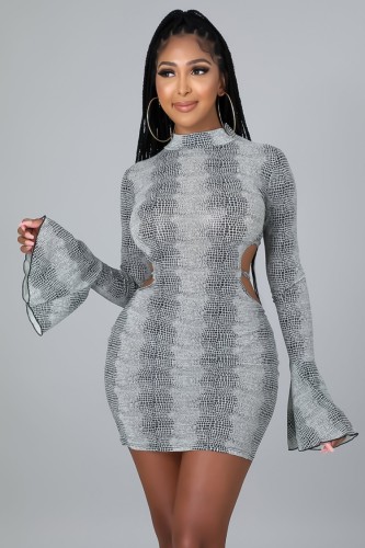 Gray Flare Sleeve Blackless Slinky Short Dress