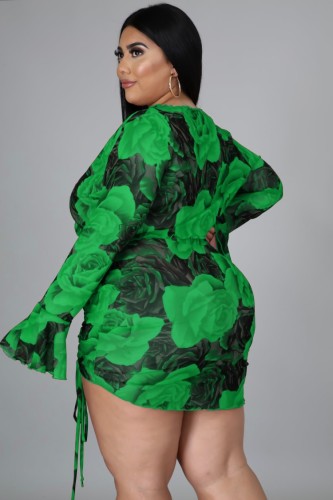Plus Size Floral Green Knotted Flare Sleeve Crop Top and Ruched Mini Skirt Two Piece Set