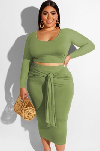 Plus Size Green Long Sleeves U-Neck Crop Top and Tie Midi Skirt Two Piece Set