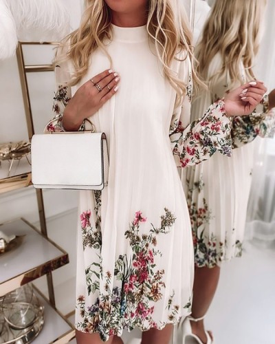 Floral White Long Sleeves Pleated Dress