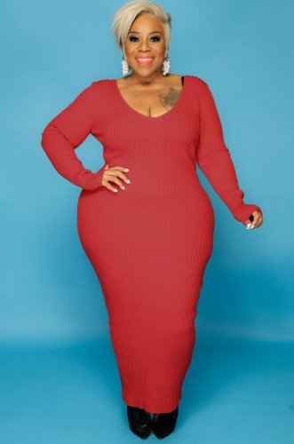 Plus Size Red Ribbed V-Neck Long Sleeve Maxi Dress