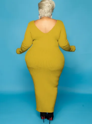 Plus Size Yellow Ribbed V-Neck Long Sleeve Maxi Dress