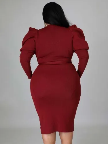 Plus Size Red O-Neck Bubble Sleeve Midi Tight Dress with Belt