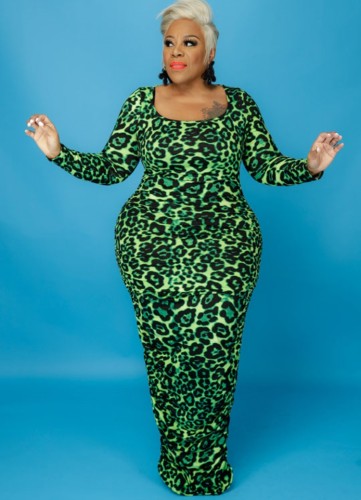 Plus Size Green Leopard Print U-Neck Tight Maxi Dress