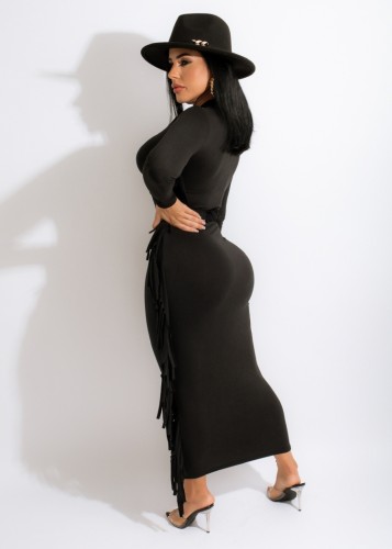 Black O-Neck Long Sleeves Tassels Maxi Dress