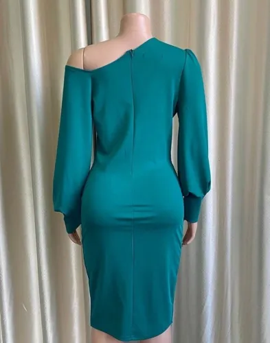 Green Long Sleeve Slash Shoulder Skinny Midi Dress