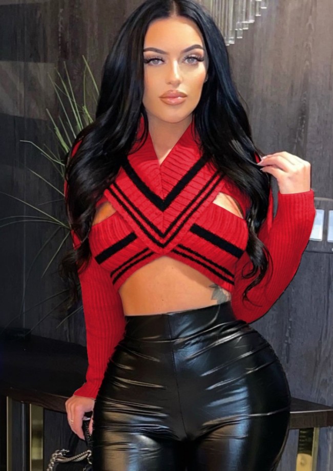 Red Knitted Hollow Out V-Neck Long Sleeve Crop Top