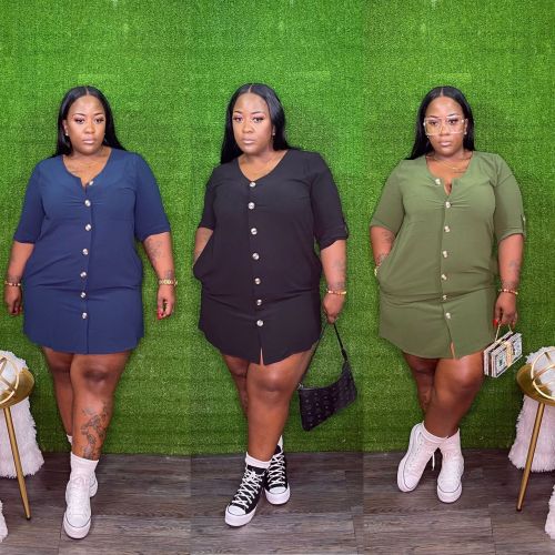 Black Buttoned Casual O Neck Plus Size Dresses with Pocket