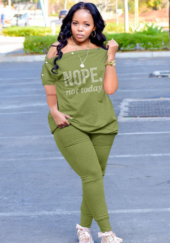 Plus Size Letter Print Green Slant Shoulder Short Sleeves Button Loose Top and Pants 2PCS Set