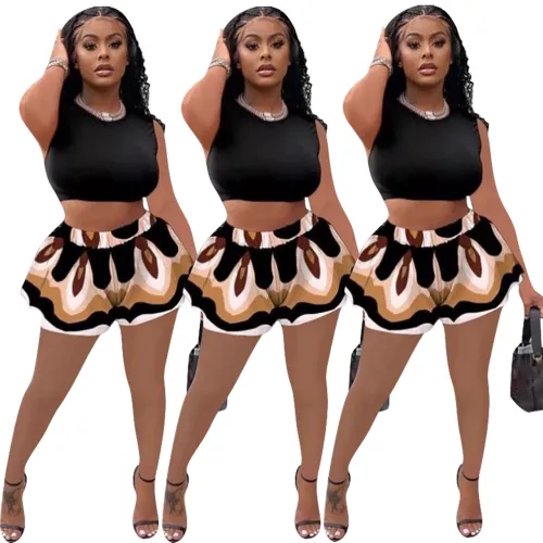Black Cropped Tank and Print Shorts 2PCS Set