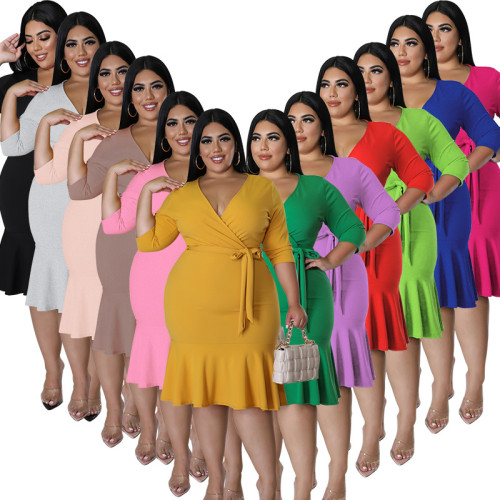 Plus Size Plain Color Half Sleeve V-Neck Mermaid Midi Dress