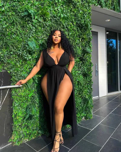 Plus Size Black Sexy Slit V-Neck Maxi Dress