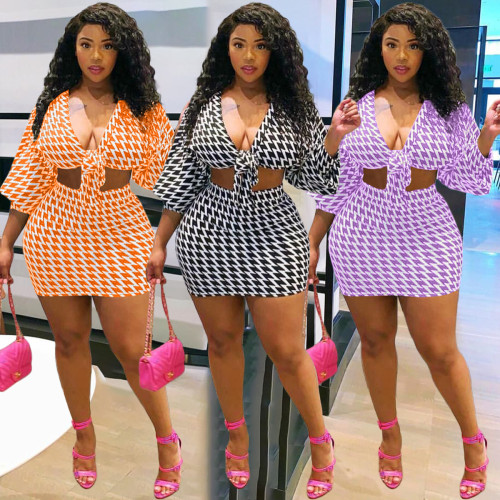 Sexy Plus Size Two Pieces Print Tie Front Long Sleeve Crop Top and Mini Skirt