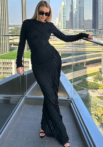 Chic Round Neck Long Sleeve Slim Fit Maxi Dress