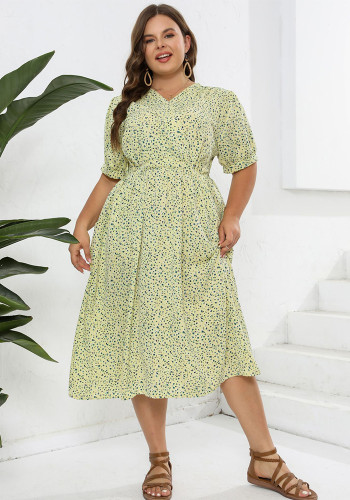 Plus Size Printed Floral V-Neck Short Sleeve Casual Dress with Belt