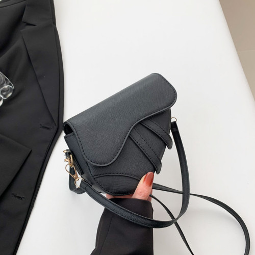 Women Casual Fashionable Shoulder Crossbody Bag Handbag Saddle Bag