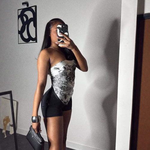 Printed Fashionable Sexy Two Piece Set Strapless Top and Shorts