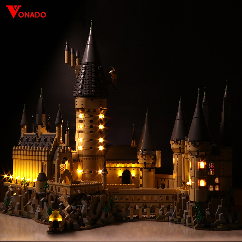 hogwarts castle lego lights