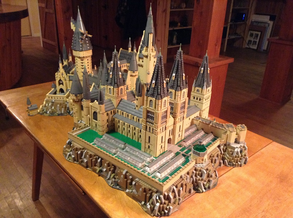 MOC-30884 Hogwart's Castle (71043) Epic Extension