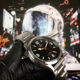 チュードル（TUDOR ）メンズ 時計 42mm 自動巻き 腕時計 TUD-TSH340-36