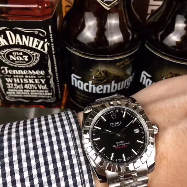 チュードル（TUDOR ）メンズ 時計 腕時計 40mm 自動巻き TUD-WD420-13