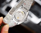 ロレックス メンズ デイトジャスト 8215 ムーブメント搭載 EP-2001P650-RO60