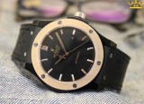 HUBLOT ウブロ 人気商品  メンズ 腕時計 自動巻き 時計通販 実物図 HU-TSH330-001