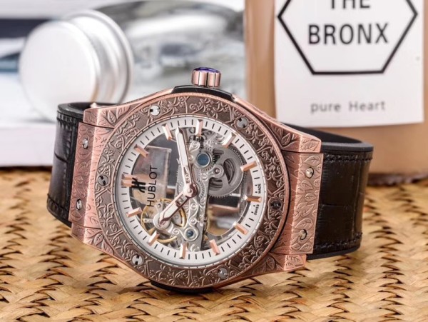 ウブロ（HUBLOT）メンズ 自動巻き時計 スーパーコピー 精准腕時計 HU-TSH470-038