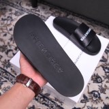 BALENCIAGA バレンシアガ  メンズ ビーチサンダル 男女着 夏新作 JSH-19P150-BA004