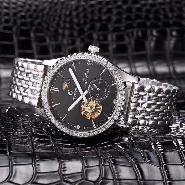 チュードル（TUDOR ）メンズ 時計 40mm 自動巻き 腕時計 TUD-QQSZ300-17