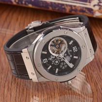 HUBLOT ウブロ スーパーコピー メンズ 腕時計 自動巻き 時計 実物図 HU-TSH400-007