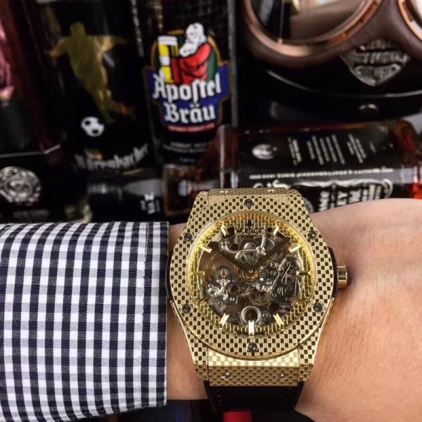 HUBLOT ウブロ 最高品質 値下受付 メンズ 腕時計 ビッグバン 時計 実物図 HU-TSH400-012