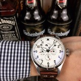 IWC(アイダブリューシー)  腕時計 44mm 自動巻き メンズ IWC-TSH520-068