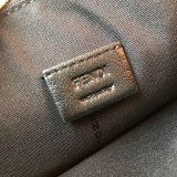 新作 FENDI/フェンディ メンズ セカンドバッグ FE19P160-FD03