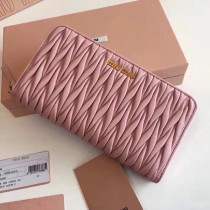 MIUMIU ミュウミュウ 新作 長財布 ラウンドファスナー式財布 BLL-2001P280-MM0506