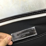 バレンシアガ ☆大人気定番商品☆ セカンドバッグ XD-2001P350-443092-2