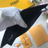 新作 FENDI/フェンディ メンズ 二つ折り短財布 FE19P110-FD06