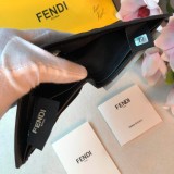 新作 FENDI/フェンディ メンズ 二つ折り短財布 FE19P110-FD07